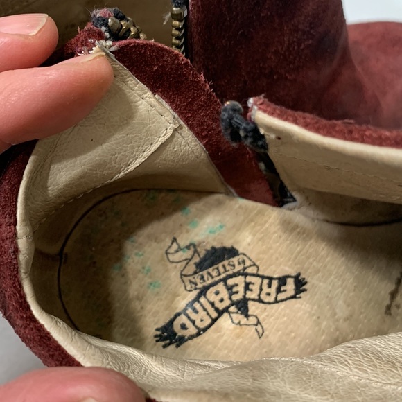 FREEBIRD Detroit red wine suede bootie - Picture 16 of 16